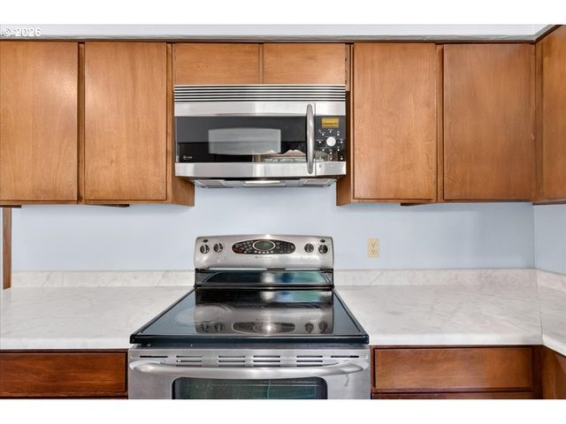 5060 Nw GALES CREEK Rd, Forest Grove, OR 97116