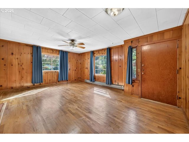 5060 Nw GALES CREEK Rd, Forest Grove, OR 97116