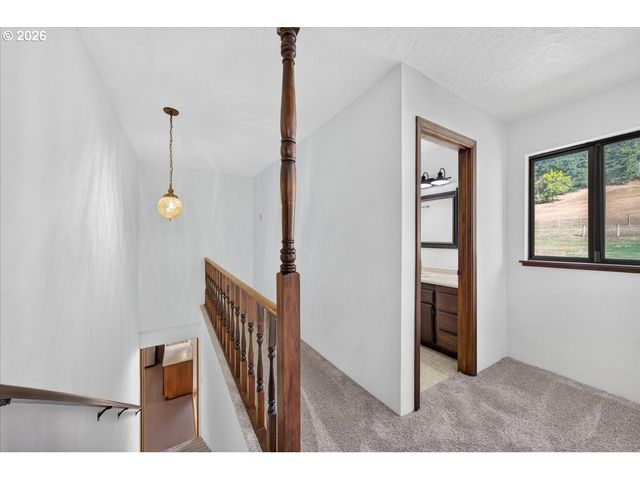 5060 Nw GALES CREEK Rd, Forest Grove, OR 97116