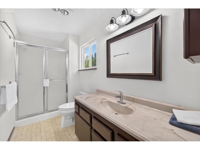 5060 Nw GALES CREEK Rd, Forest Grove, OR 97116