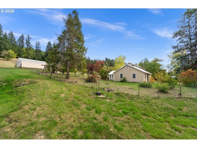 5060 Nw GALES CREEK Rd, Forest Grove, OR 97116