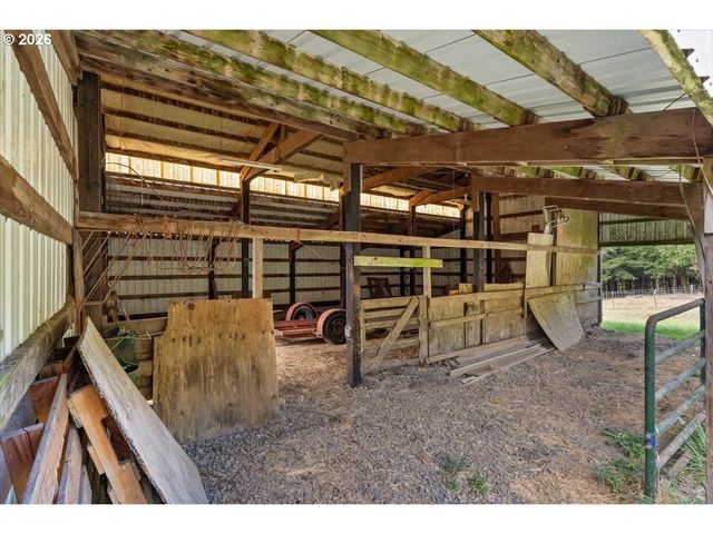 5060 Nw GALES CREEK Rd, Forest Grove, OR 97116