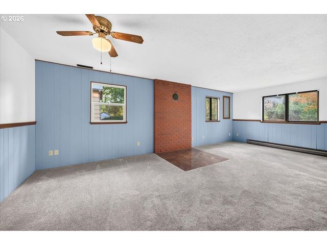 5060 Nw GALES CREEK Rd, Forest Grove, OR 97116