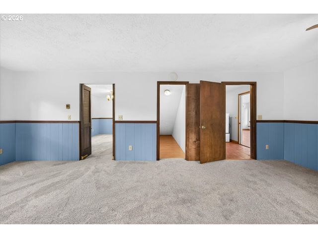 5060 Nw GALES CREEK Rd, Forest Grove, OR 97116