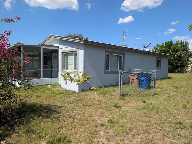 42 Andora ST, Lehigh Acres, FL 33936