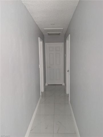 42 Andora ST, Lehigh Acres, FL 33936