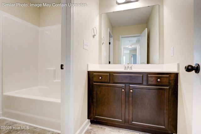 122 Woodford Drive, Jacksonville, NC 28540