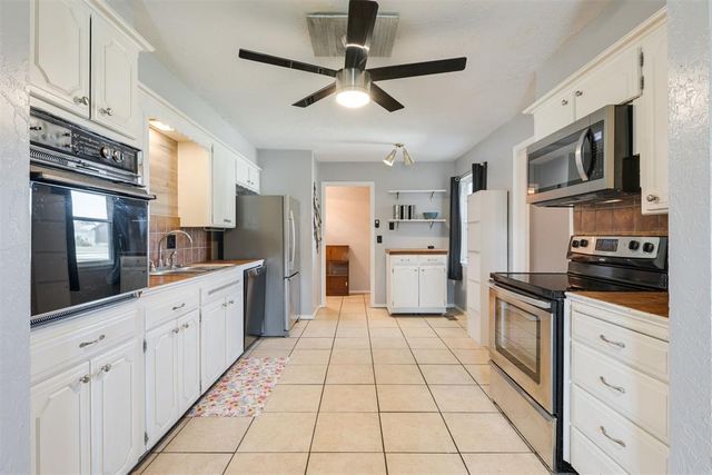 10916 N Linn Avenue, Oklahoma City, OK 73120