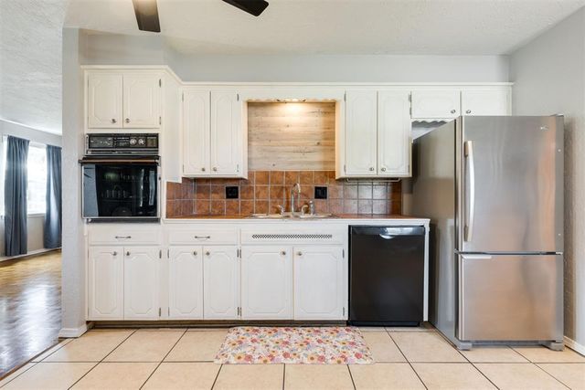 10916 N Linn Avenue, Oklahoma City, OK 73120