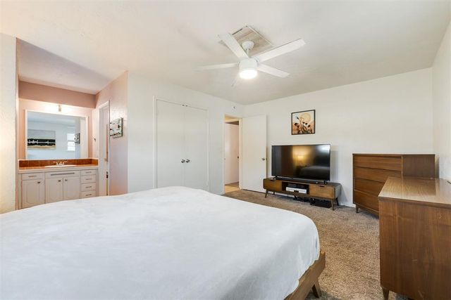 10916 N Linn Avenue, Oklahoma City, OK 73120