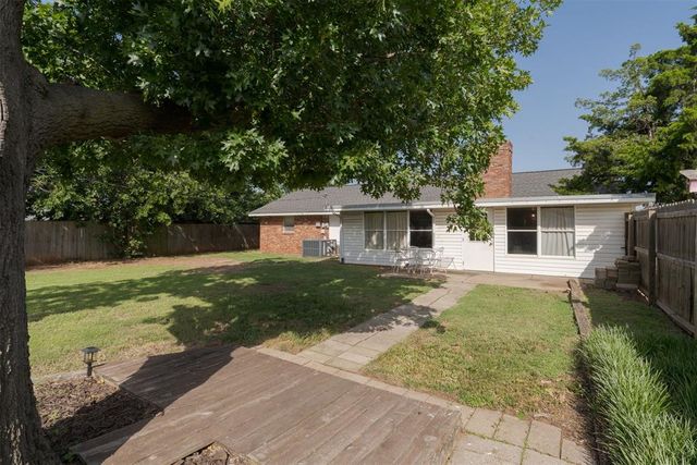 10916 N Linn Avenue, Oklahoma City, OK 73120