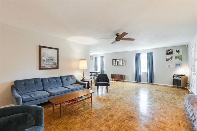 10916 N Linn Avenue, Oklahoma City, OK 73120