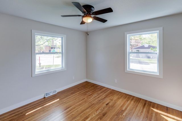1203 10th Avenue NE, Brainerd, MN 56401