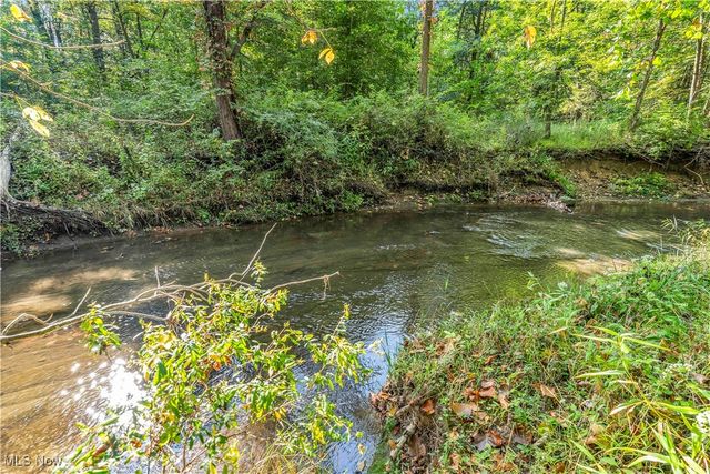 19419 Fowles Road, Middleburg Heights, OH 44130