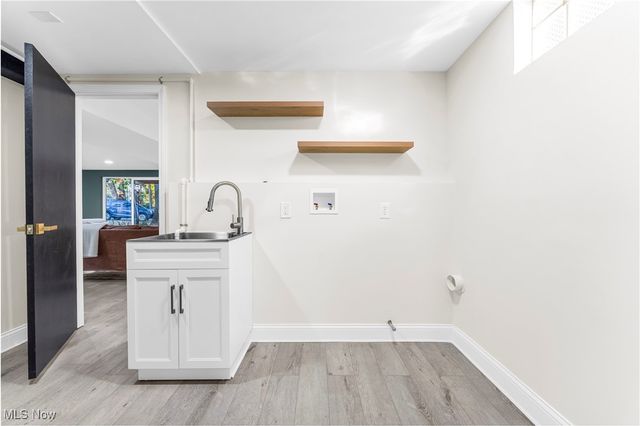 19419 Fowles Road, Middleburg Heights, OH 44130