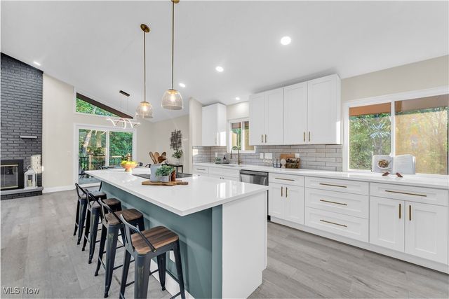 19419 Fowles Road, Middleburg Heights, OH 44130