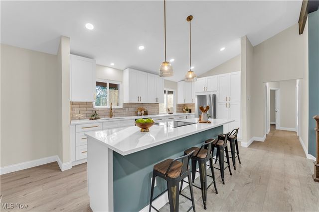 19419 Fowles Road, Middleburg Heights, OH 44130