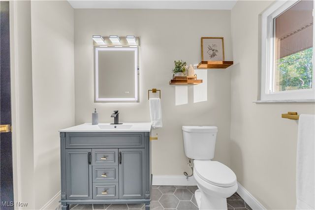 19419 Fowles Road, Middleburg Heights, OH 44130