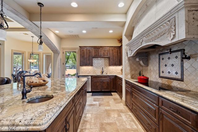 3104 Rivercrest DR, Austin, TX 78746