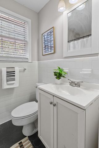 5252 Braddock Avenue, North Charleston, SC 29405