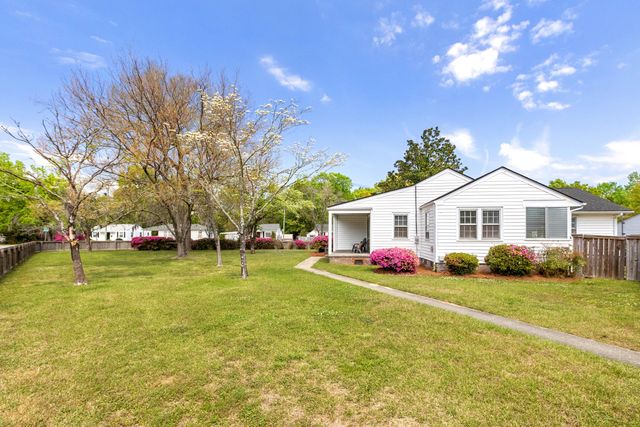 5252 Braddock Avenue, North Charleston, SC 29405