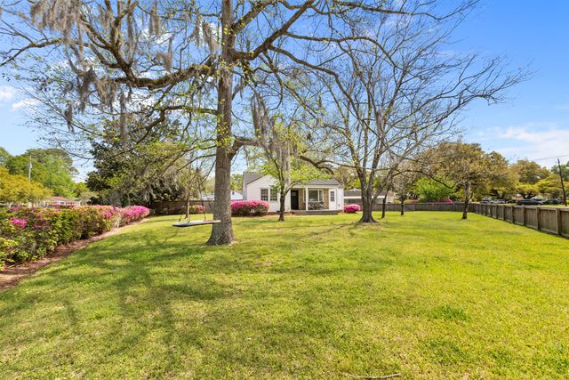 5252 Braddock Avenue, North Charleston, SC 29405