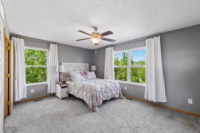 2898 Clover Ridge Drive, Chaska, MN 55318