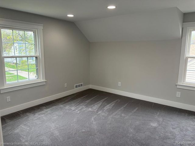 9614 Auburndale Street, Livonia, MI 48150