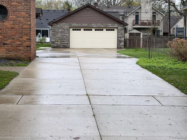 9614 Auburndale Street, Livonia, MI 48150