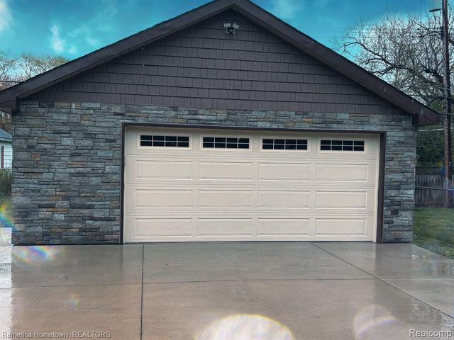 9614 Auburndale Street, Livonia, MI 48150