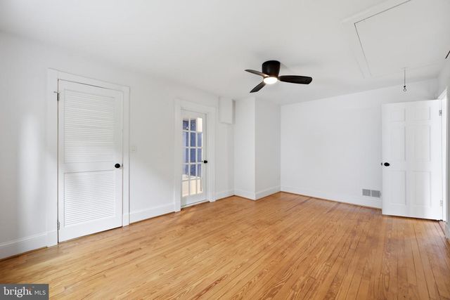2705 1ST RD S, Arlington, VA 22204