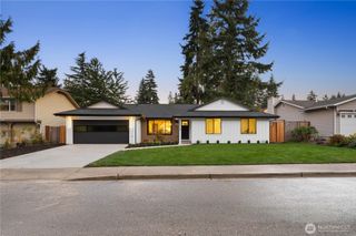 11715 SE 64th Street, Bellevue, WA 98006