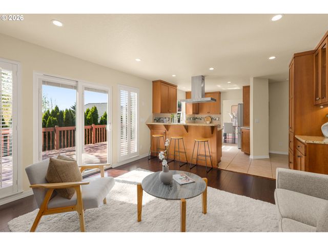 13413 VERMEER Dr, Lake Oswego, OR 97035