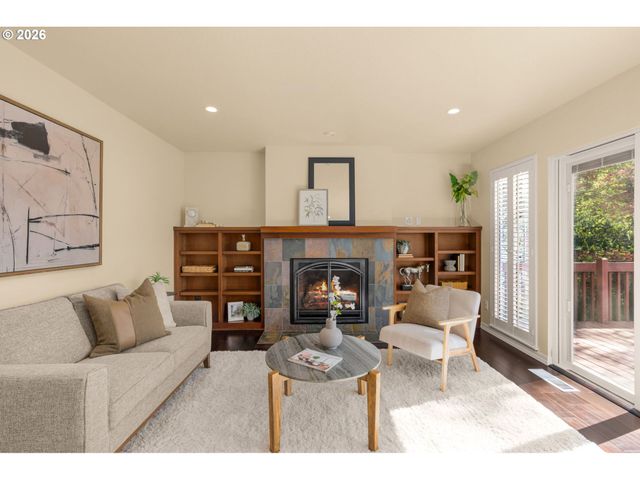 13413 VERMEER Dr, Lake Oswego, OR 97035