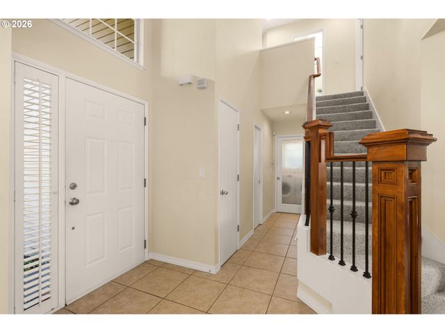 13413 VERMEER Dr, Lake Oswego, OR 97035