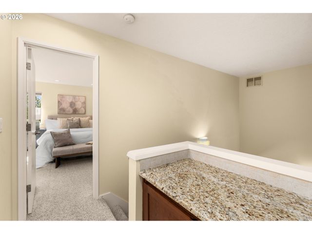 13413 VERMEER Dr, Lake Oswego, OR 97035