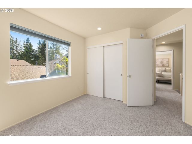 13413 VERMEER Dr, Lake Oswego, OR 97035