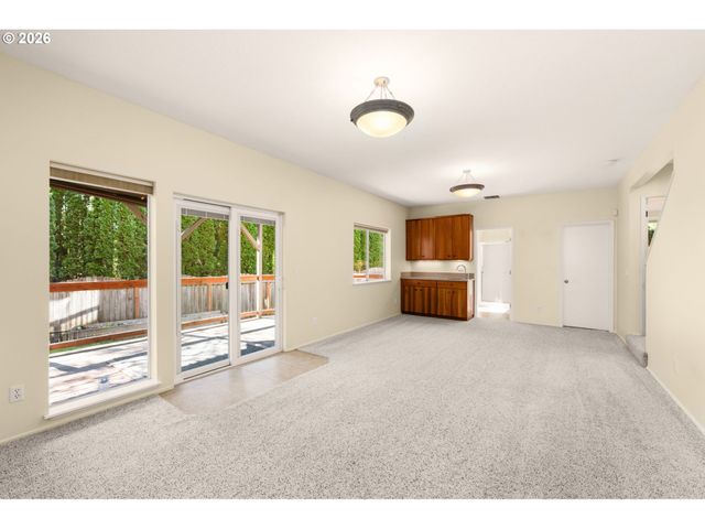 13413 VERMEER Dr, Lake Oswego, OR 97035