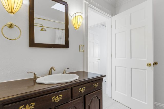 4411 Constitution Avenue NE, Albuquerque, NM 87110