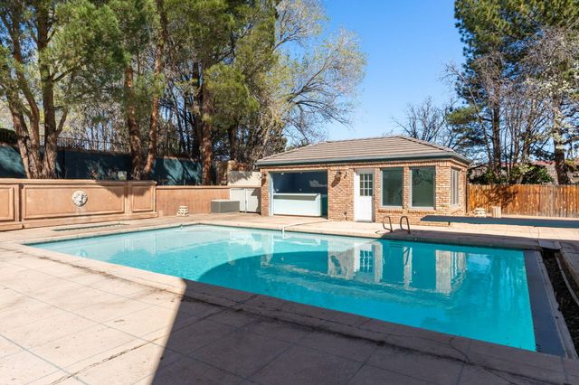 4411 Constitution Avenue NE, Albuquerque, NM 87110