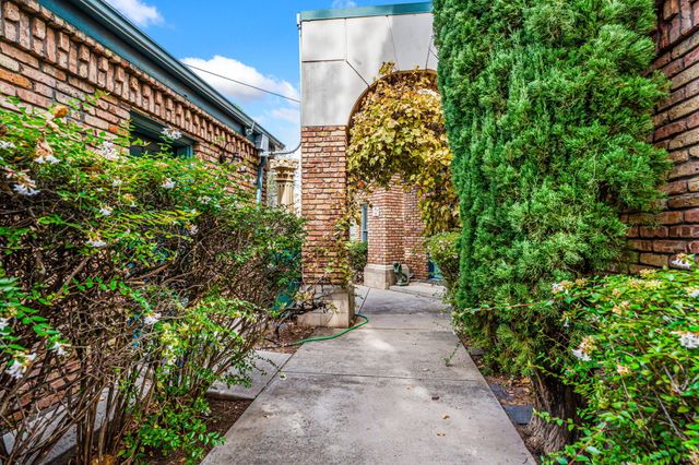 4411 Constitution Avenue NE, Albuquerque, NM 87110