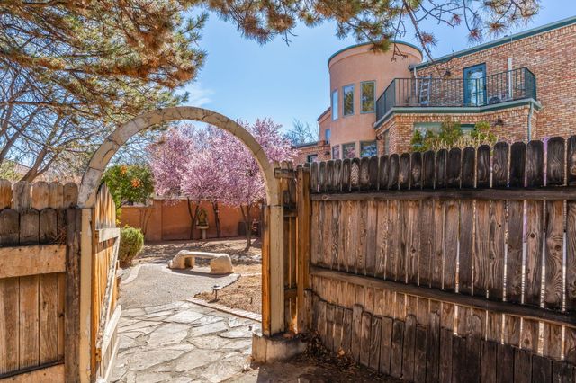 4411 Constitution Avenue NE, Albuquerque, NM 87110