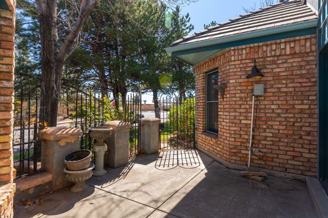 4411 Constitution Avenue NE, Albuquerque, NM 87110