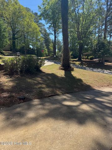 2224 Mirror Lake Drive, Fayetteville, NC 28303