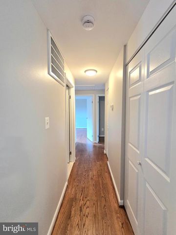 4331 ROLLING STONE WAY, Alexandria, VA 22306