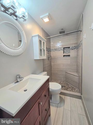 4331 ROLLING STONE WAY, Alexandria, VA 22306