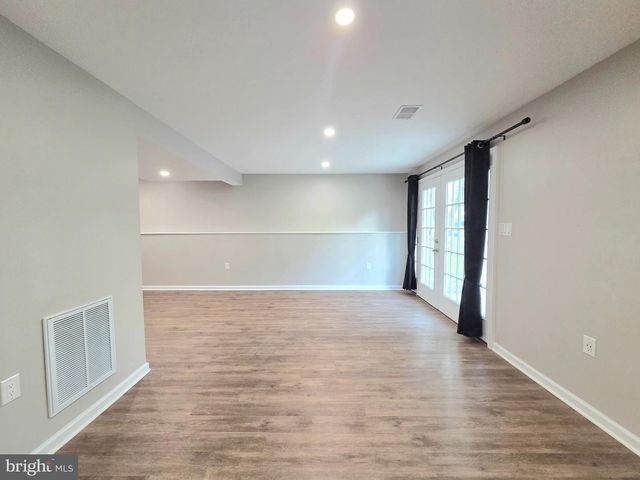 4331 ROLLING STONE WAY, Alexandria, VA 22306