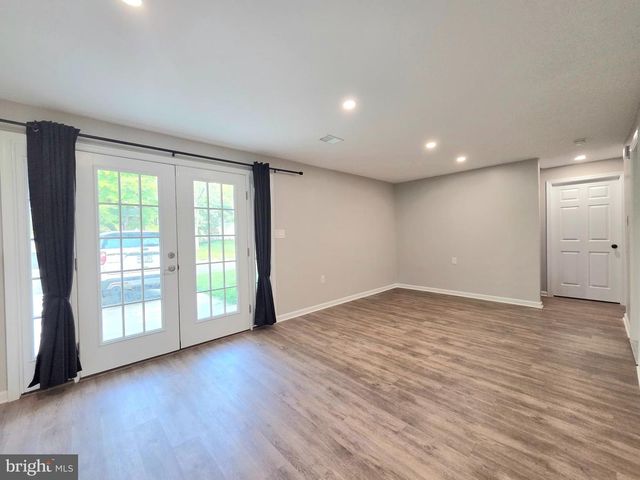 4331 ROLLING STONE WAY, Alexandria, VA 22306