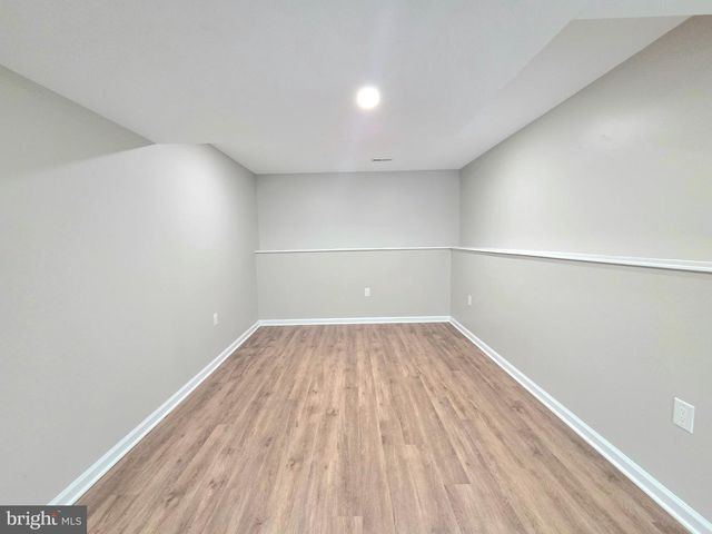 4331 ROLLING STONE WAY, Alexandria, VA 22306