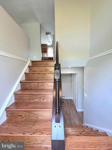 4331 ROLLING STONE WAY, Alexandria, VA 22306